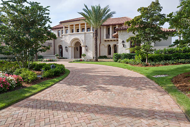 Best Driveway Pavers Near Me  in Shorewood Hills, WI